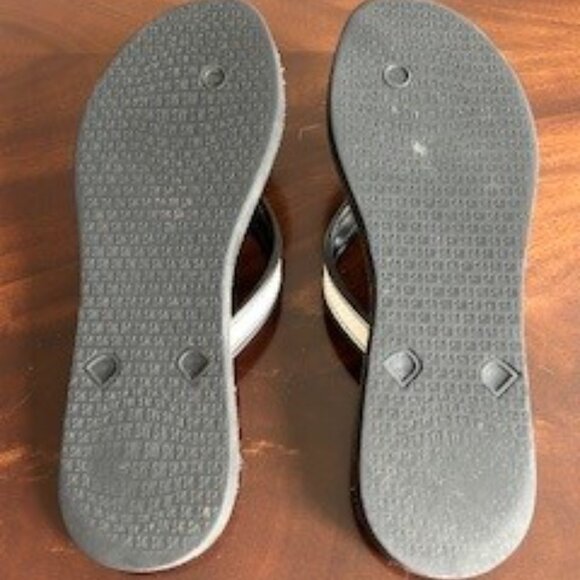 Stuart Weitzman White + Black Thong Sandals - Picture 4 of 4